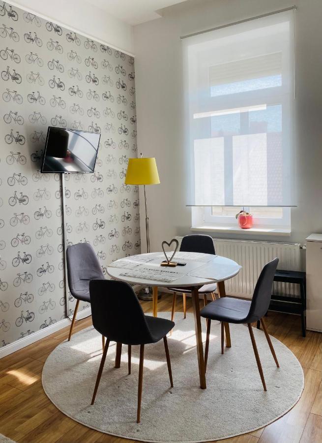 Studio 18 Sopron Esterno foto